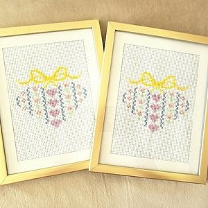 Handmade Cross Stitch Hearts Picture Frame Set NWT